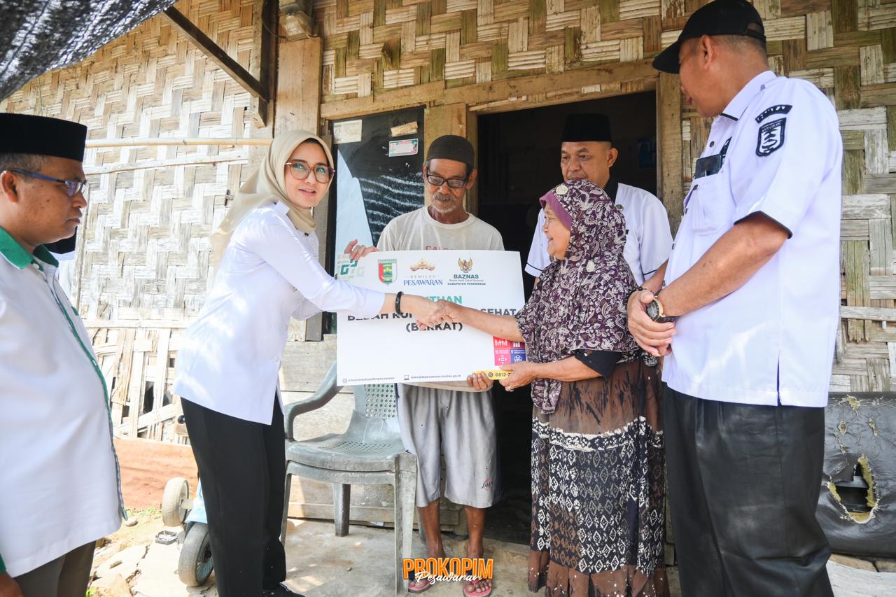 Ibu Napsiah Warga Desa Gunung Sugih  Kecamatan Kedondong Terima Manfaat Program BERKAT